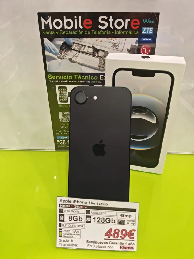 Apple iPhone 16e 128GB